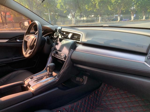 Certificated Used Dongfeng Honda Civic 2016 220TURBO CVT Luxury Edition