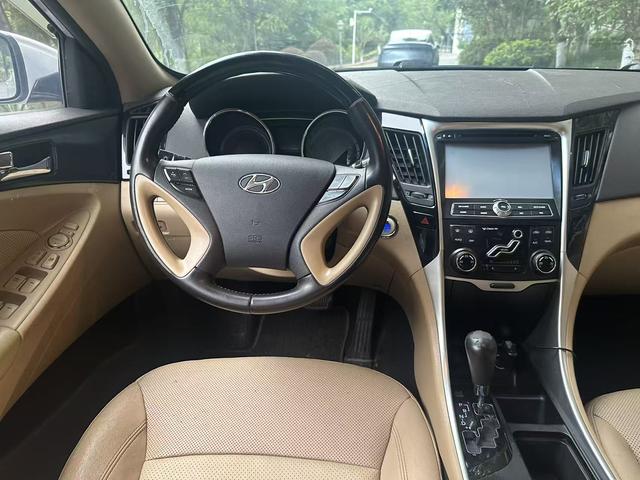 Certificated Used Hyundai Sonata 8 2014 2.4L Automatic Leading Edition National IV