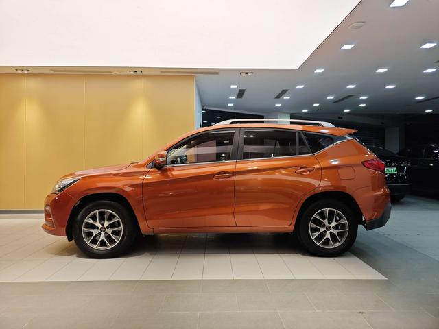 Certificated Used BYD Song 2017 Gai Shi Sheng Ji Ban 1.5TID Automatic Elite Type