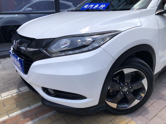Certificated Used Dongfeng Honda Vezel 2015 Model 1.8L CVT Two-Wheel Drive Luxury Type