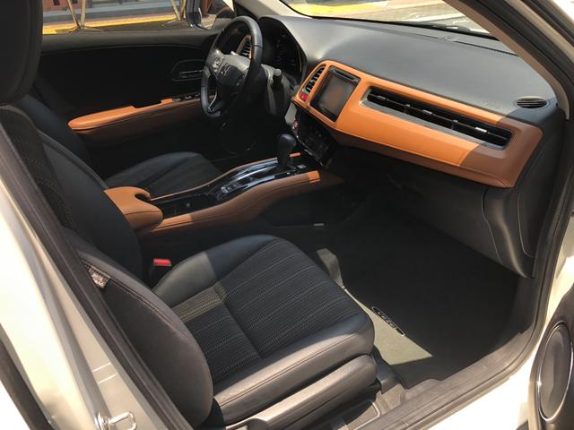 Certificated Used Dongfeng Honda Vezel 2015 Model 1.8L CVT Two-Wheel Drive Luxury Type