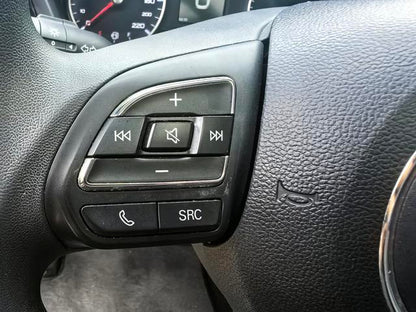 Certificated Used Roewe MG5 2022 180DVVT Manual Youth Fashion Edition