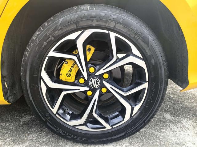 Certificated Used Roewe MG5 2022 180DVVT Manual Youth Fashion Edition