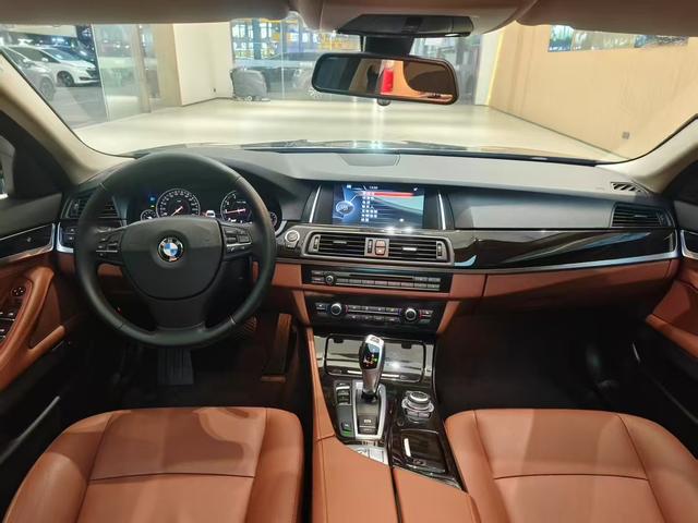 Certificated Used BMW 5 Series 2014 525Li Leading Type
