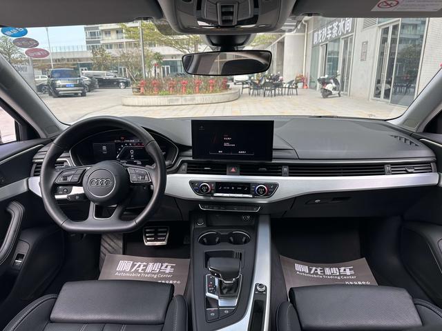 Certificated Used FAW-Audi A4L 2022 40 TFSI Luxury Dynamic Type