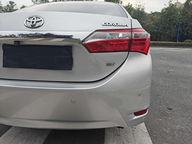 Certificated Used Toyota Corolla 2014 Model 1.6L CVT GL-i Leather Edition