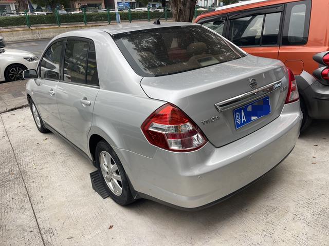 Certificated Used Dongfeng Nissan Tiida 2008 1.6L Manual Fashion Type