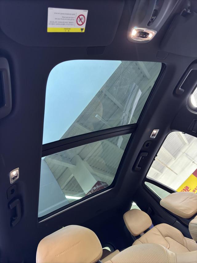 Certificated Used Volvo XC90 2015 T6 Zhi Zun Ban 7 Seats