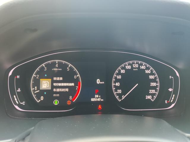 سيارة هوندا أكورد 2022 موديل 260 تيربو فانتوم نايت بريميوم إيديشن مستعملة معتمدة من GAC