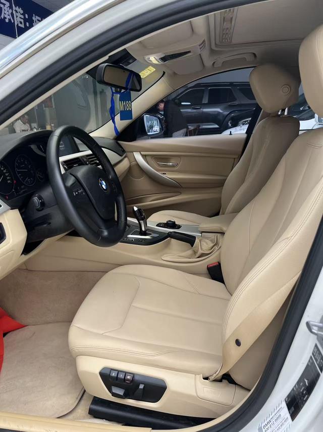 Certificated Used BMW 3 Series 2015 Model 320Li Fashion Type