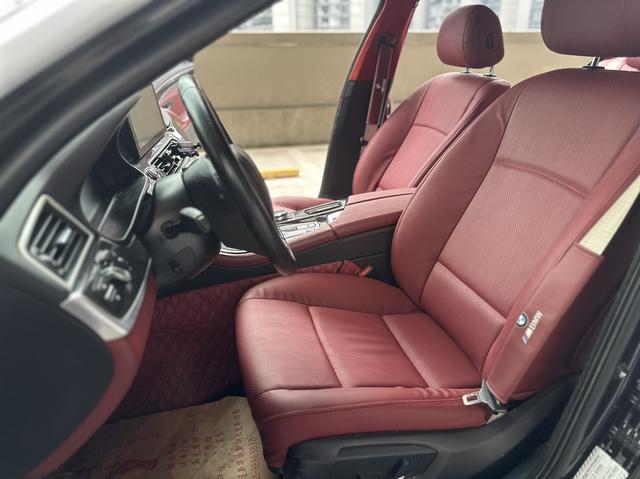 Certificated Used BMW 5 Series 2014 Model 525Li Luxury Design Package