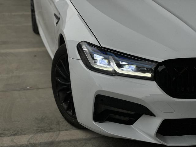 BMW Série 5 d'occasion certifiée, modèle 2014, 525Li, pack design luxe