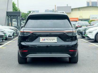 Certificated Pre-Owned Wenjie M9 2024 Extended Range Max Six-Seater Version -u21683184