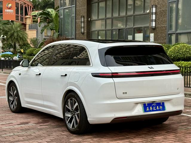 Certificated Pre-Owned Li Auto L7 2023 Pro Edition -u20589917