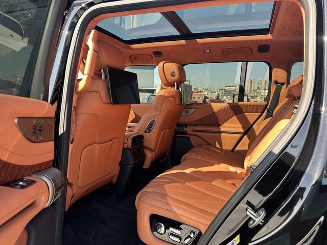 Certificated Pre-Owned Yangwang U8 2023 Luxury Edition -u22079648