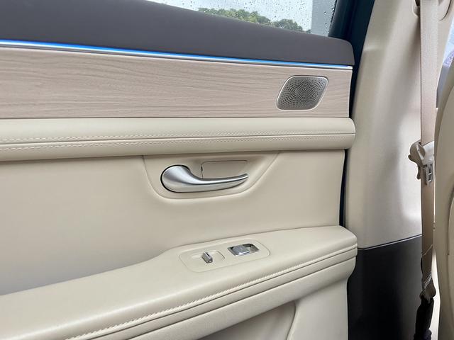 Certificated Pre-Owned Wenjie M7 2024 Ultra Five-Seater Four-Wheel Drive Intelligent Driving Version -u20967894