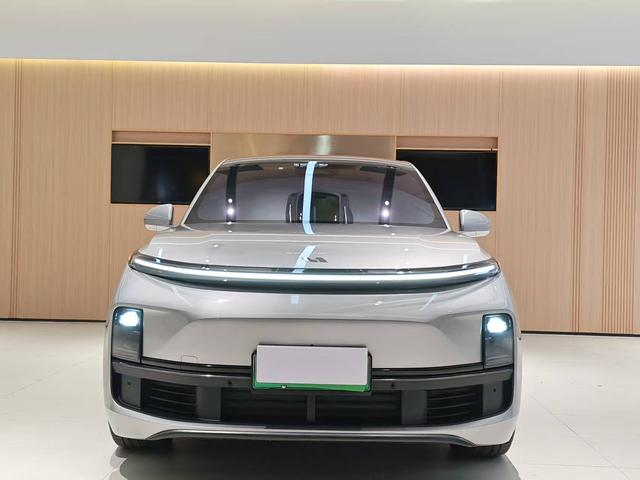 Certificated Pre-Owned Li Auto L9 2023 Pro Edition -u22078477