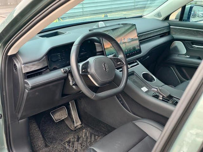 Certificated Pre-Owned Wenjie M5 2022 Extended-Range Four-Wheel Drive Ultimate Edition -u22008648