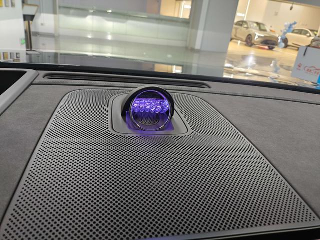 Certificated Pre-Owned AITO M9 2024 Extended Range Ultra Five-Seater Version -u21594493