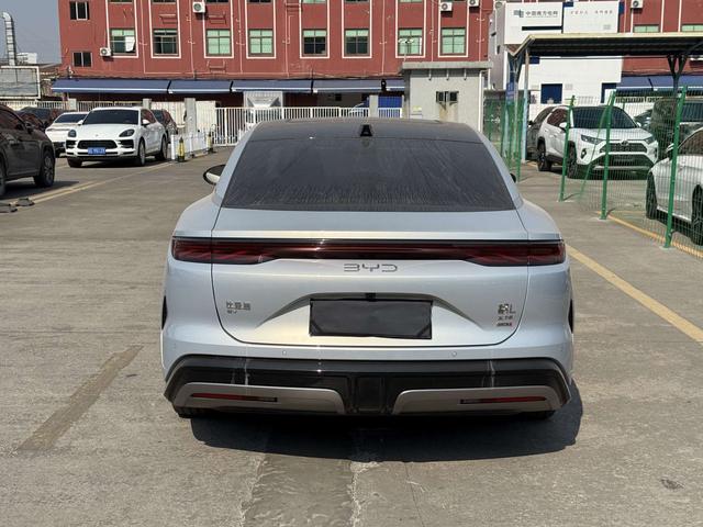 Certificated Pre-Owned BYD Han L EV 2025 601KM AWD Lidar Flagship Edition -u22595339