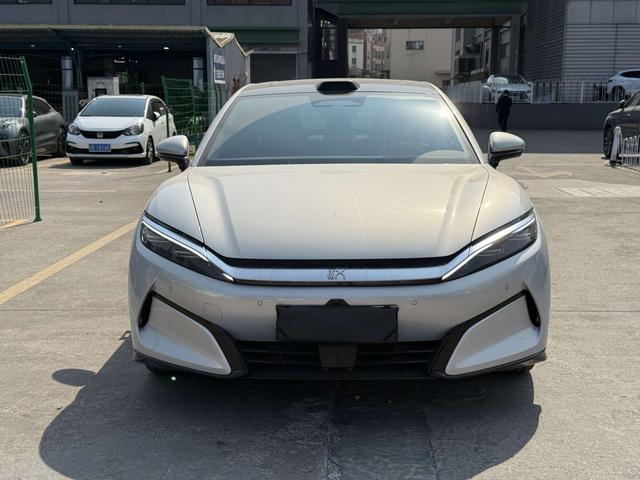 Certificated Pre-Owned BYD Han L EV 2025 601KM AWD Lidar Flagship Edition -u22595339