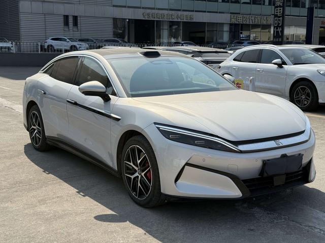 Certificated Pre-Owned BYD Han L EV 2025 601KM AWD Lidar Flagship Edition -u22595339