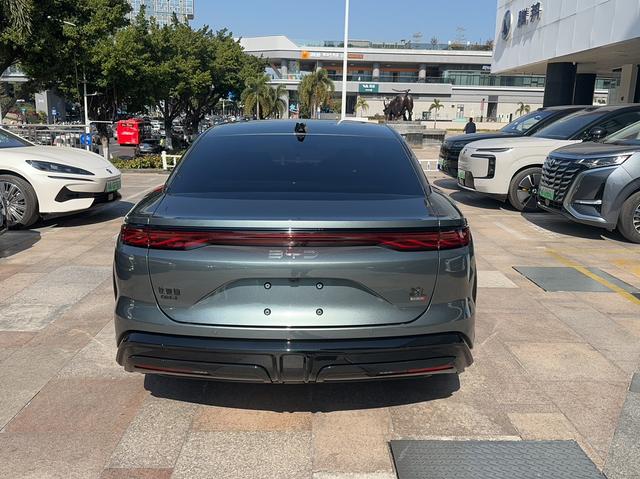 Certificated Pre-Owned BYD Han L DM 2025 Model DM-i 200KM Two-Wheel Drive Lidar Premium Edition