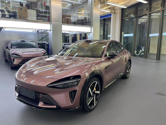 Xiaomi YU7 2025 Long Range High Performance 4WD Max Edition