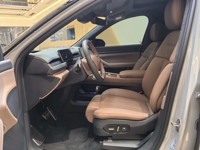 Certificated Pre-Owned NIO ES8 2024 75kWh -u23768030
