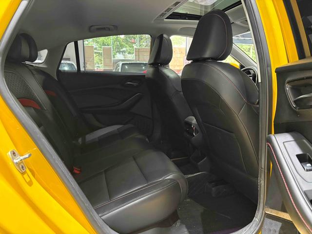 Certificated Pre-Owned MG5 2021 Refreshed Edition 180DVVT CVT Youth Luxury Version -u23878334