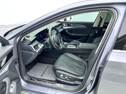 Certificated Pre-Owned Hongqi H5 2023 2.0T Automatic Intelligent Connected Flag Leader Edition -u23520909