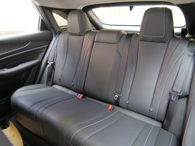 Certificated Pre-Owned Dongfeng Nissan Venucia Grand V 2022 260T Idol Edition -u23336721