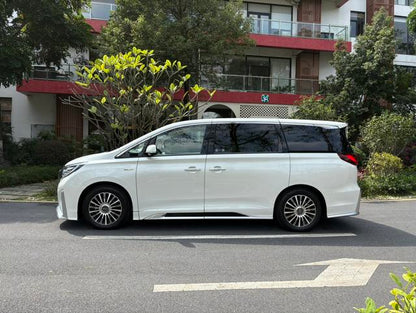 Certificated Pre-Owned GAC Trumpchi M8 2021 Master Series 390T Four-Seater Glory Edition -u23605684