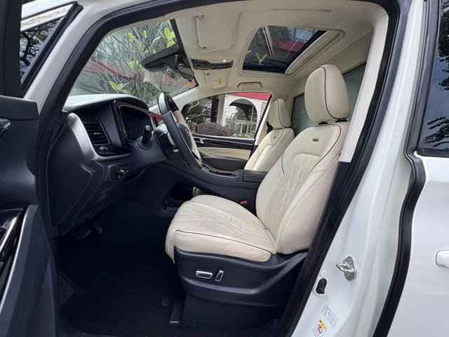 Certificated Pre-Owned GAC Trumpchi M8 2021 Master Series 390T Four-Seater Glory Edition -u23605684