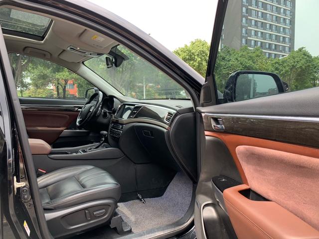 Certificated Pre-Owned GAC Trumpchi GS8 2017 320T Two-Wheel Drive Luxury Smart Connect Edition 7-Seater -u23881115