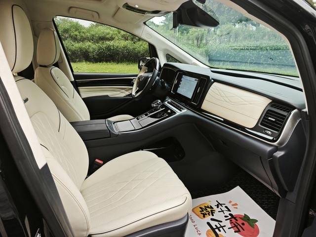 Certificated Pre-Owned GAC Trumpchi M8 2021 Master Series 390T Four-Seat Royal Edition -u23450617