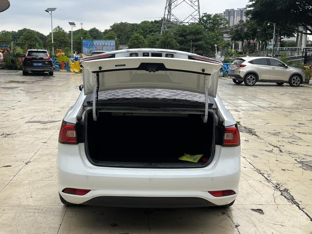 Certificated Pre-Owned Roewe i5 2020 1.5L Automatic 4G Internet Leading Luxury Flagship Edition -u23858819