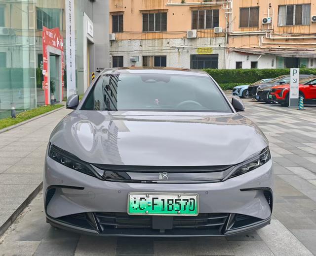 Certificated Pre-Owned BYD Han DM 2025 DM-i 125KM Elite Version -u23900888