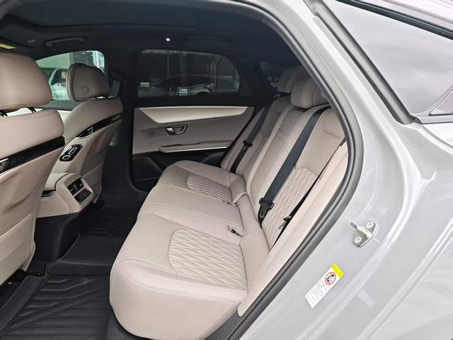 Certificated Pre-Owned BYD Han DM 2025 DM-i 125KM Elite Version -u23900888