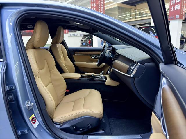 Certificated Pre-Owned Volvo S90 PHEV 2019 T8 E-Drive Hybrid Inscription Edition, China V Emission Standard -u23647883