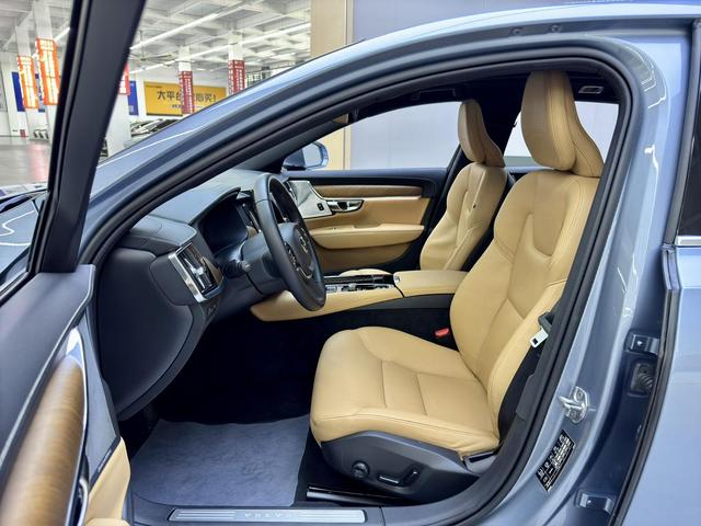 Certificated Pre-Owned Volvo S90 PHEV 2019 T8 E-Drive Hybrid Inscription Edition, China V Emission Standard -u23647883