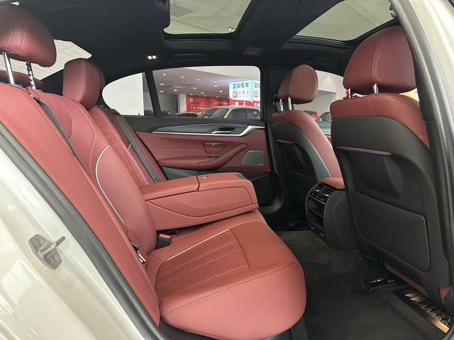 Certificated Pre-Owned BMW 5 Series PHEV 2021 Facelift 535Le M Sport Package -u23529397