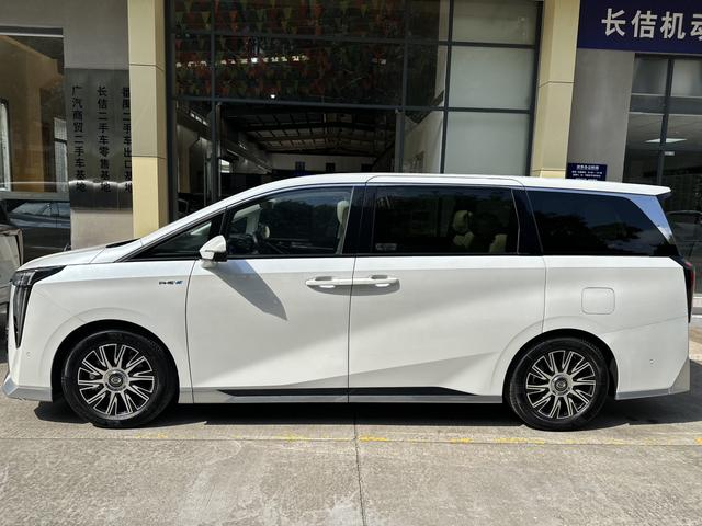 Certificated Pre-Owned GAC Trumpchi E9 PHEV 2023 2.0TM Zongshi -u23825097