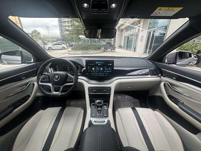 Certificated Pre-Owned BYD Song PLUS DM 2021 DM-i 51KM Two-Wheel Drive Honor Edition -u23865991