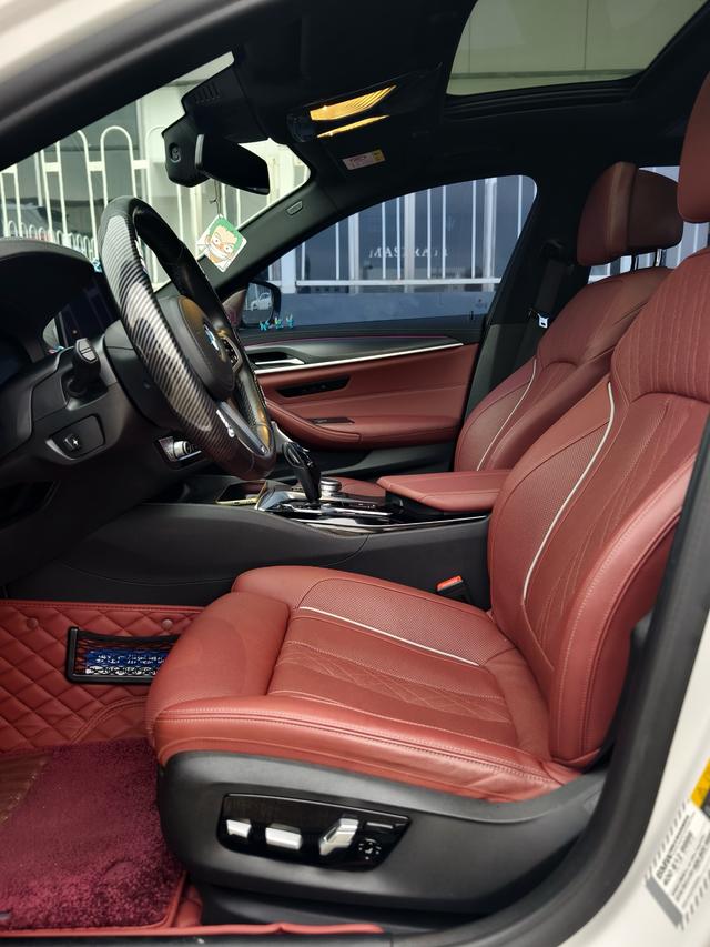 Certificated Pre-Owned BMW 5 Series PHEV 2021 535Le Pioneer Edition M Sport Package -u23388495
