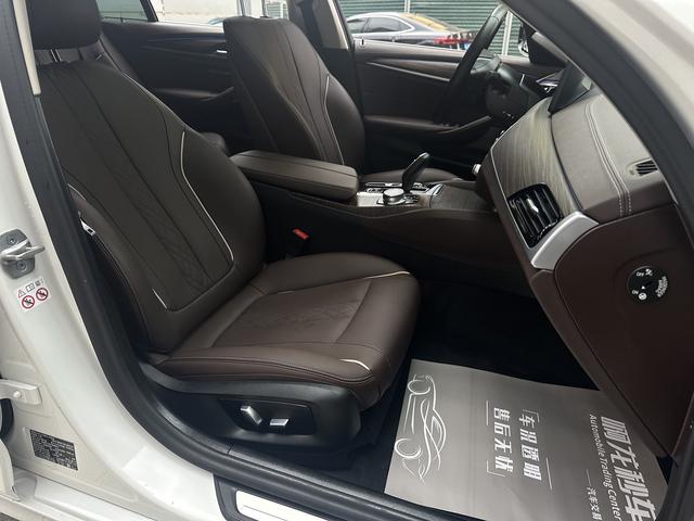 Certificated Pre-Owned BMW 5 Series PHEV 2022 Refreshed 535Le Luxury Package -u23903327