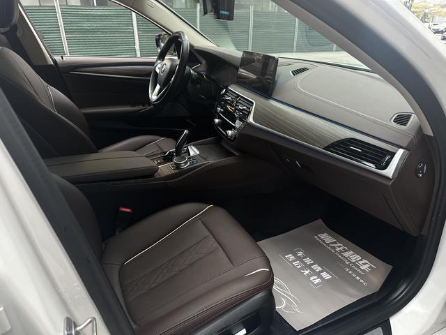 Certificated Pre-Owned BMW 5 Series PHEV 2022 Refreshed 535Le Luxury Package -u23903327