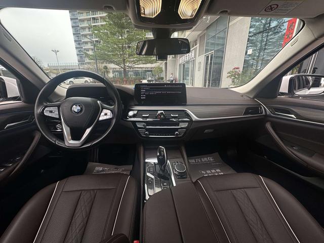 Certificated Pre-Owned BMW 5 Series PHEV 2022 Refreshed 535Le Luxury Package -u23903327
