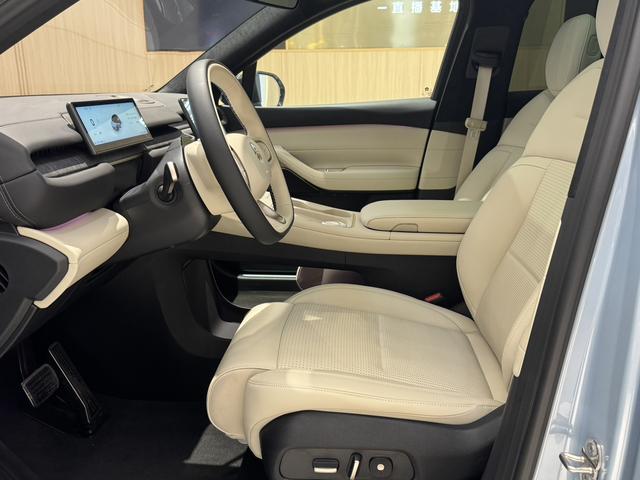 Certificated Pre-Owned NIO ES6 2024 75kWh -u23903923