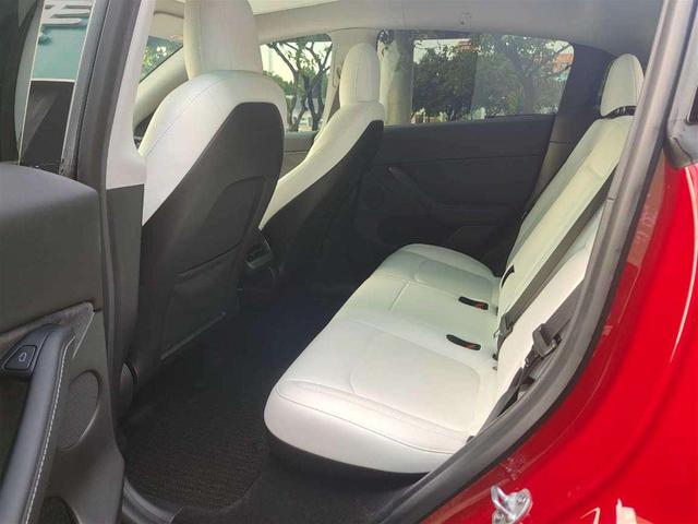 Certificated Pre-Owned Tesla Model Y 2022 Performance High-Performance All-Wheel Drive Version -u23907759